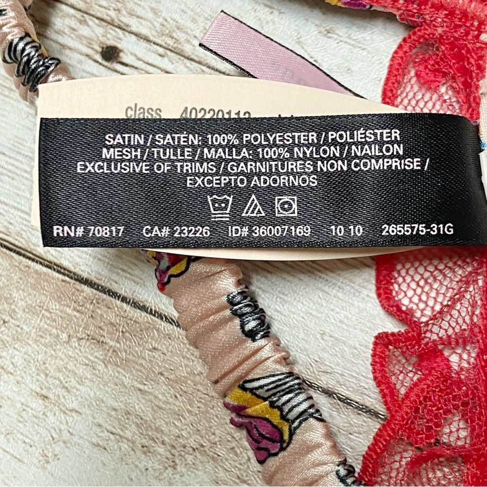 Rare Victoria’s Secret Sexy Little Things Lingerie Apron - Picture 13 of 14